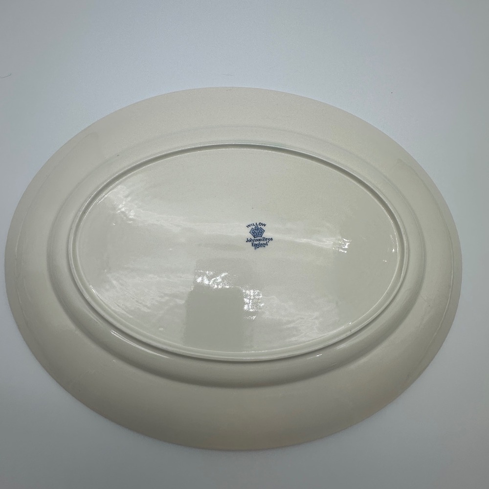Johnson Brothers Willow Blue White Oval Serving Platter 16 Inch England Vintage - Picture 10 of 11